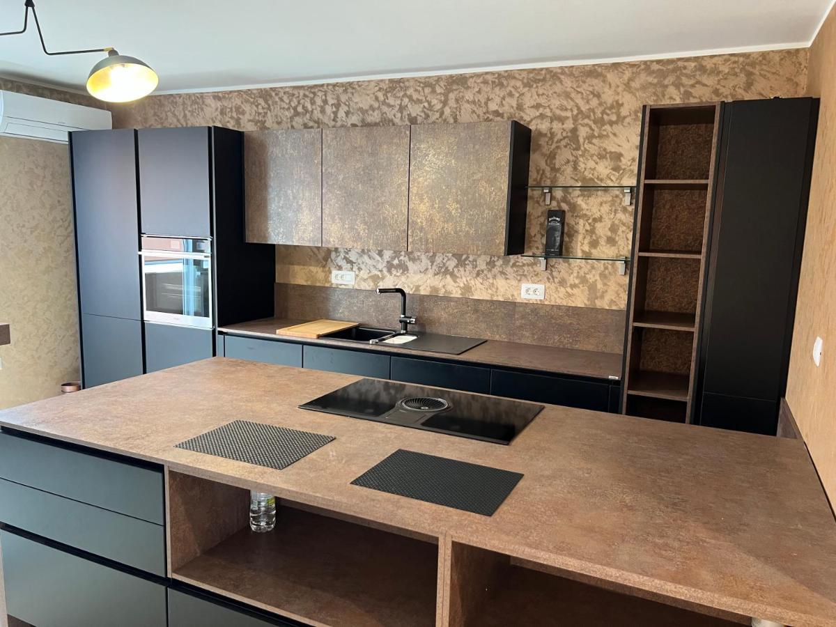 Apartment Valkane *
