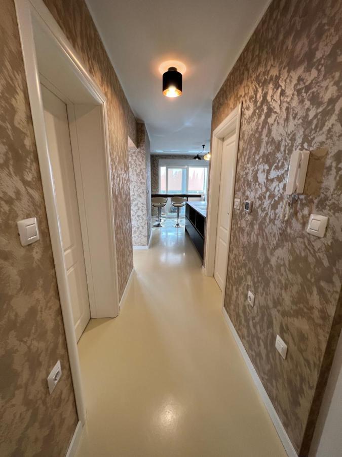 Apartment Valkane *